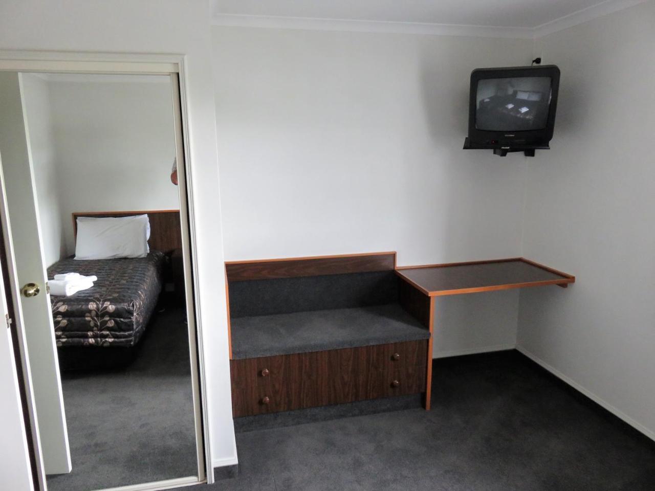ביאנהיים Admirals Motor Lodge מראה חיצוני תמונה